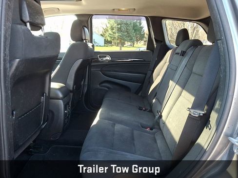 Used 2013 Jeep Grand Cherokee Laredo w/ Laredo E Group image 11