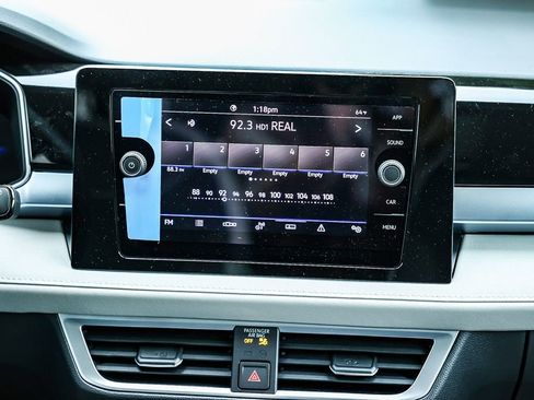 New 2026 Volkswagen Taos SE image 25