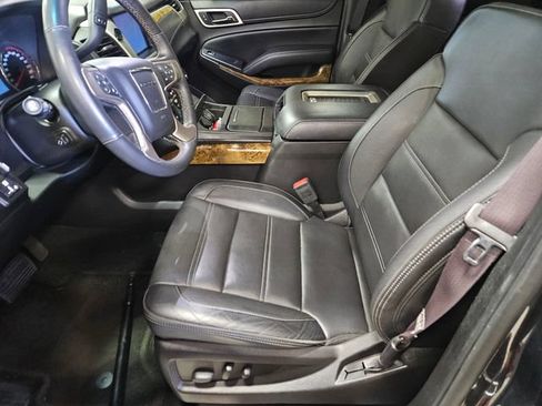 Used 2016 GMC Yukon Denali w/ Open Road Package AWD/4WD image 8