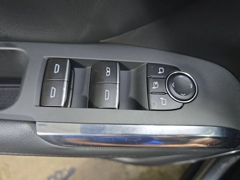 New 2026 Chevrolet Traverse RS w/ LPO, Floor Liner Package AWD/4WD image 32