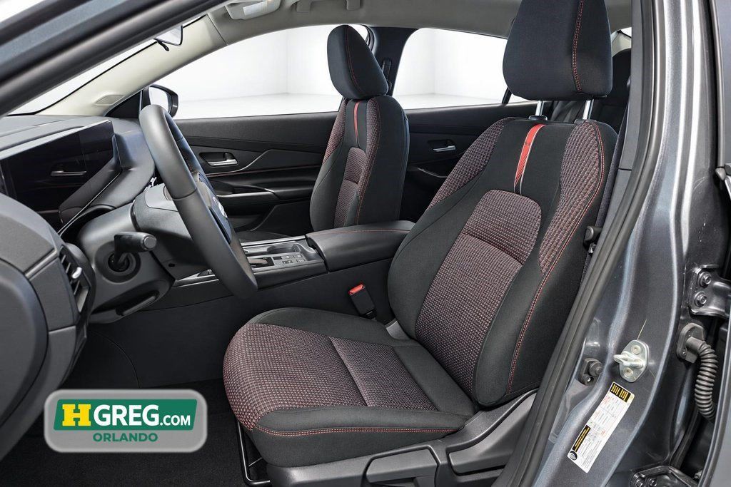 Used 2026 Nissan Sentra SR w/ Floor Mat Package FWD image 10