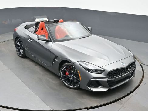 Used 2024 BMW Z4 M40i w/ Premium Package image 29