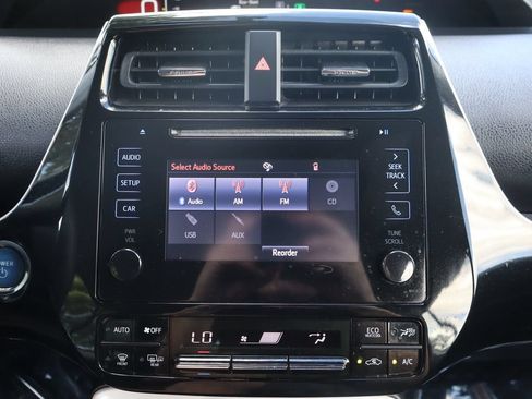 Used 2016 Toyota Prius Two FWD image 34