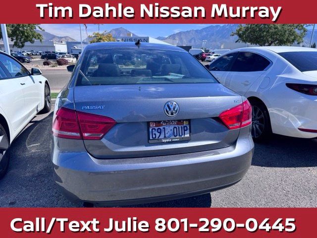 Used 2015 Volkswagen Passat 1.8T Limited Edition FWD image 12