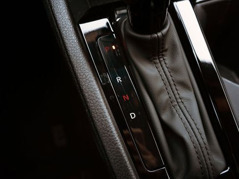 Used 2024 Honda Accord Sport image 29