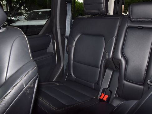 Certified 2025 Ford Bronco Badlands AWD/4WD image 20