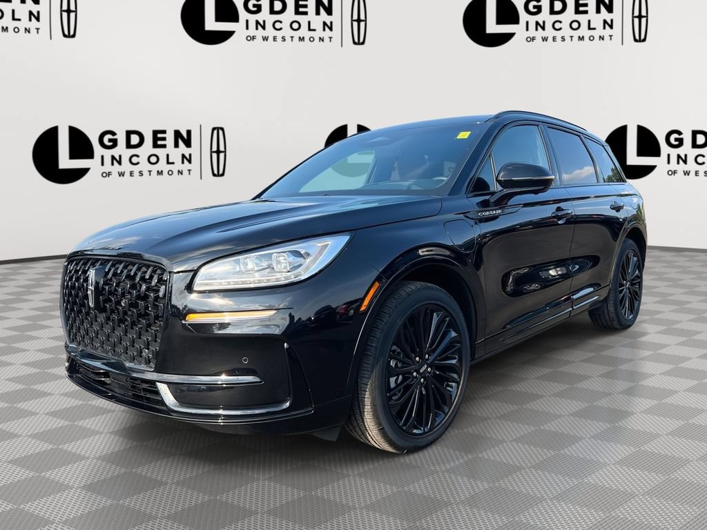 Used 2025 Lincoln Corsair Grand Touring w/ Equipment Group 302A AWD/4WD image 1