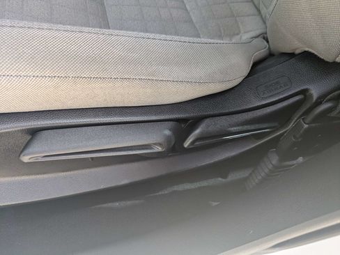 Used 2023 Honda HR-V LX image 20