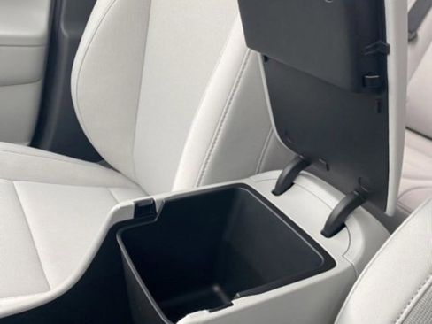 New 2026 Hyundai Kona SE FWD image 28
