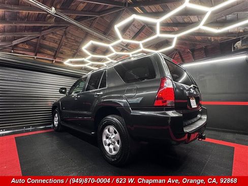 Used 2006 Toyota 4Runner SR5 RWD image 4