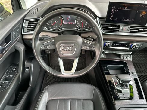 Used 2022 Audi Q5 2.0T Premium w/ Convenience Package AWD/4WD image 13