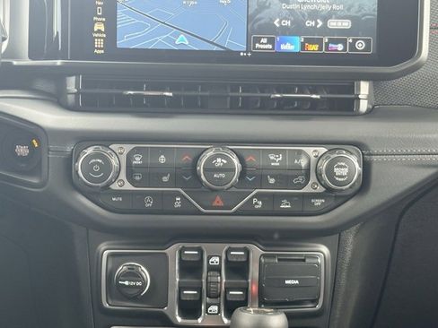 New 2026 Jeep Gladiator Rubicon image 10