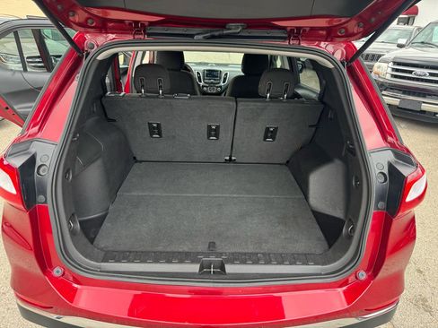 Used 2019 Chevrolet Equinox LT image 24