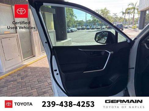 Used 2024 Toyota RAV4 LE image 17