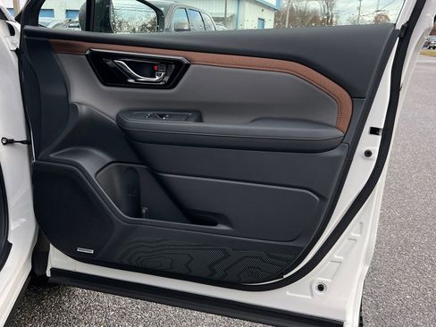 New 2025 Subaru Forester Sport image 8