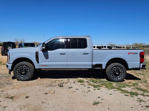 New 2026 Ford F350 Platinum AWD/4WD image 9