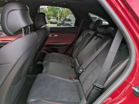 Certified 2022 Genesis GV70 3.5T Sport w/ Sport Prestige Package image 17