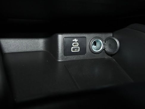 Used 2025 Ford Escape ST-Line Elite image 17