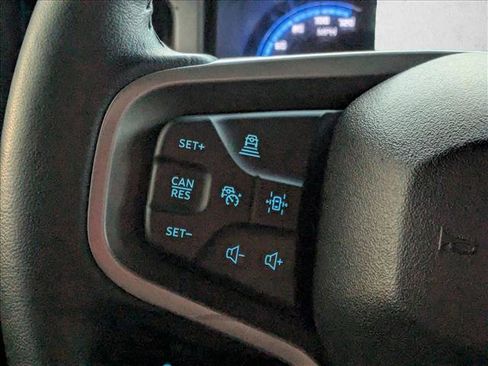 Used 2022 Ford Bronco Outer Banks image 12