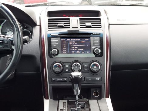 Used 2015 MAZDA CX-9 Grand Touring w/ GT Technology Package AWD/4WD image 13