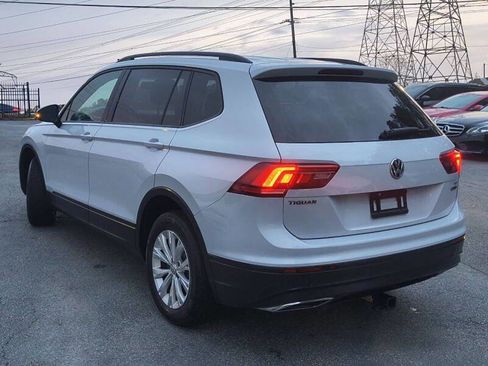 Used 2018 Volkswagen Tiguan S w/ 3rd Row Seat Package image 8