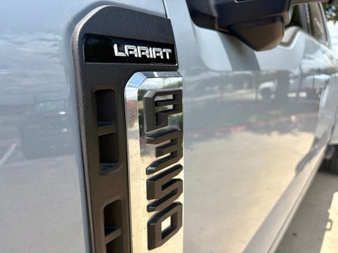 Used 2024 Ford F350 Lariat w/ Lariat Ultimate Package AWD/4WD image 10