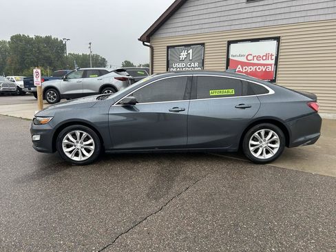 Used 2019 Chevrolet Malibu LT FWD image 8