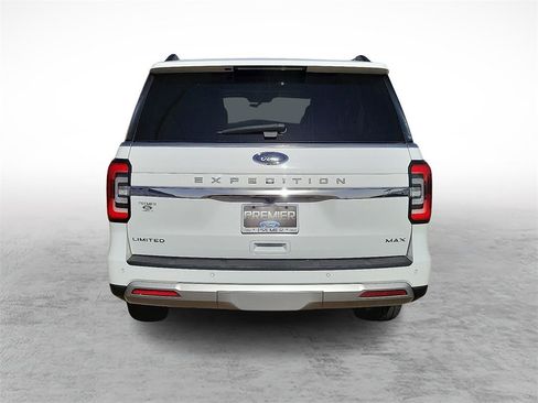 Used 2024 Ford Expedition Max Limited image 9