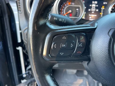 Used 2021 Jeep Wrangler Unlimited Willys image 18