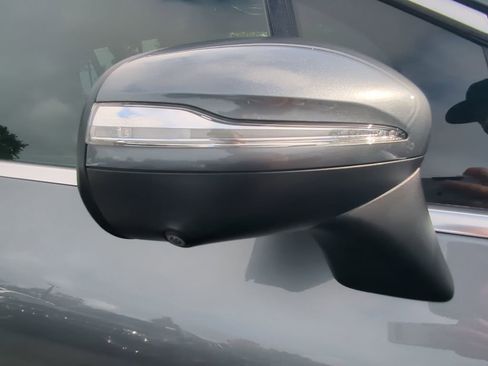 Certified 2023 Mercedes-Benz EQS 580 4MATIC SUV image 25