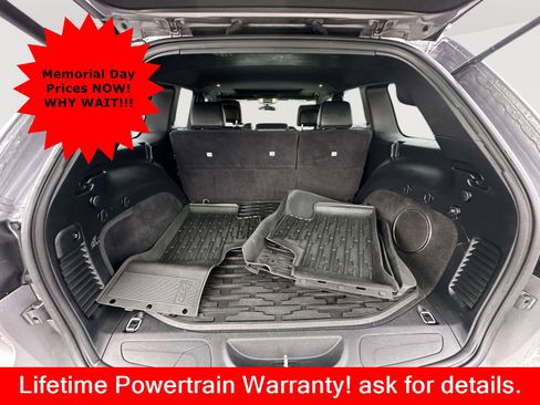 Used 2021 Jeep Grand Cherokee Laredo X AWD/4WD image 28