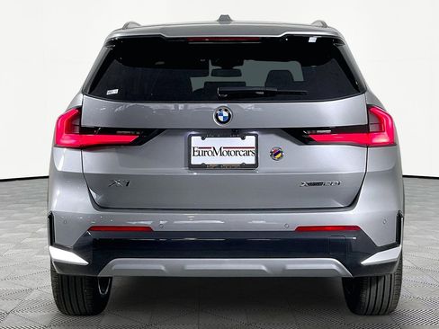 New 2026 BMW X1 xDrive28i w/ Technology Package AWD/4WD image 7