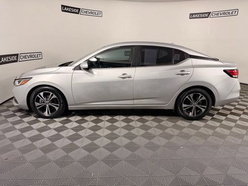 Used 2023 Nissan Sentra SV FWD image 3
