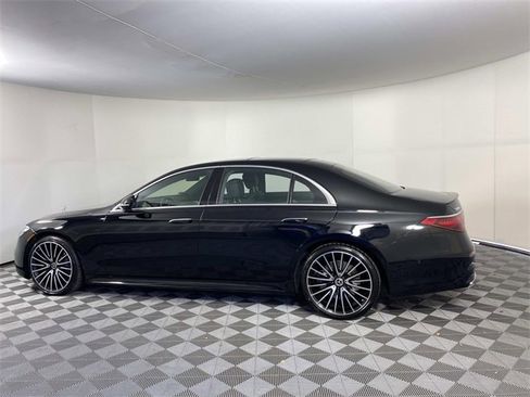 Used 2022 Mercedes-Benz S 500 4MATIC image 5