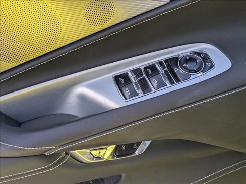 Used 2024 Chevrolet Corvette Z06 RWD image 11
