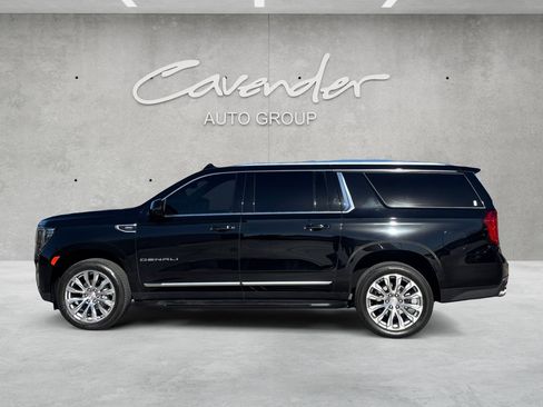 Used 2024 GMC Yukon XL Denali image 12