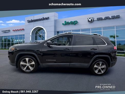 Used 2019 Jeep Cherokee Limited FWD image 4