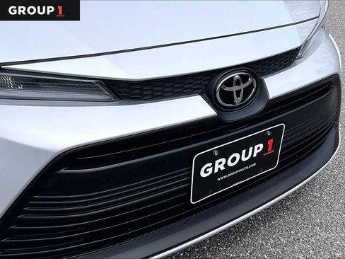 Certified 2024 Toyota Corolla LE w/ LE Premium Package FWD image 31