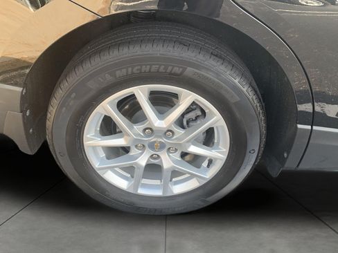 Certified 2024 Chevrolet Equinox LS FWD image 25