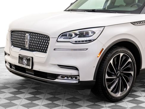 Used 2024 Lincoln Aviator Reserve w/ Equipment Group 201A image 42