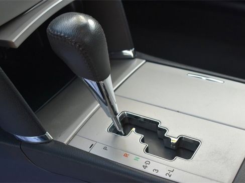 Used 2008 Toyota Camry SE image 23