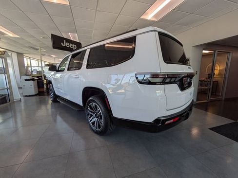 New 2026 Jeep Grand Wagoneer L 2WD image 6