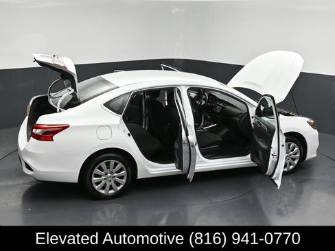 Used 2019 Nissan Sentra S FWD image 28