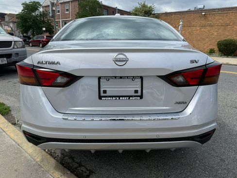 Used 2023 Nissan Altima 2.5 SV AWD/4WD image 5