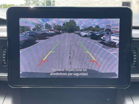 Used 2024 Ford Explorer XLT w/ Equipment Group 202A RWD image 32