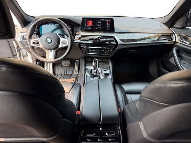 Used 2020 BMW M550i xDrive w/ Executive Package AWD/4WD image 21