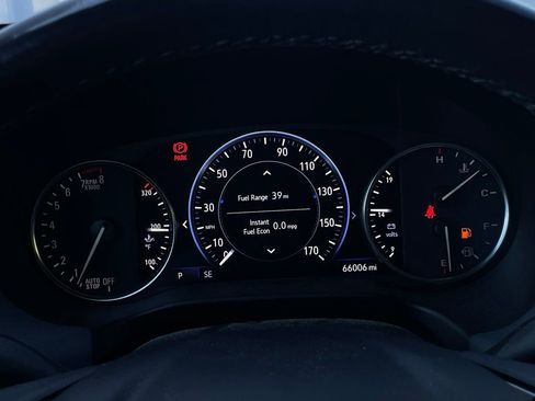 Used 2024 Buick Enclave Premium AWD/4WD image 15