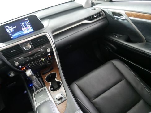 Used 2021 Lexus RX 350L Premium w/ Premium Package AWD/4WD image 11