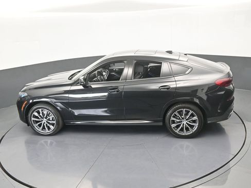 Used 2025 BMW X6 xDrive40i image 53
