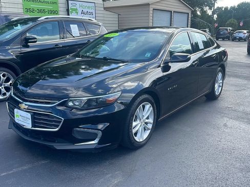 Used 2016 Chevrolet Malibu LT FWD image 3